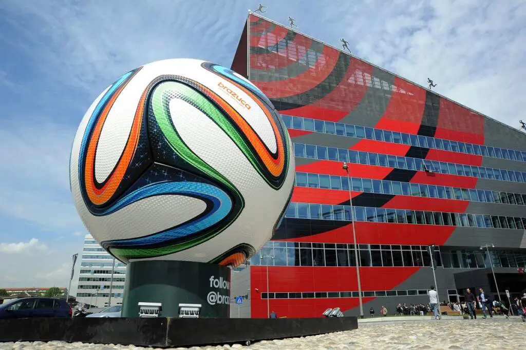 Emerson de Souza Scamacca Tassotti Kristoffer Ajer Gazidis Jeremy Toljan Zaracho Baresi Kakà Alexis Saelemaekers florentino luis Brescia-Milan Borini Adnan Januzaj Andrea Conti Wesley Fofana Asmir Begovic Bentaleb Ibrahimovic Rebic Lobotka Ibrahimovic Jovic Bennacer Todibo Leonardo Mariano Diaz Caldara Rafael Leao Casa Milan Camavinga Caldara Dani Olmo