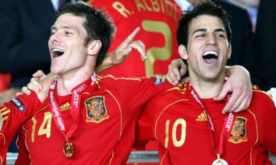 Xabi Alonso e Fabregas